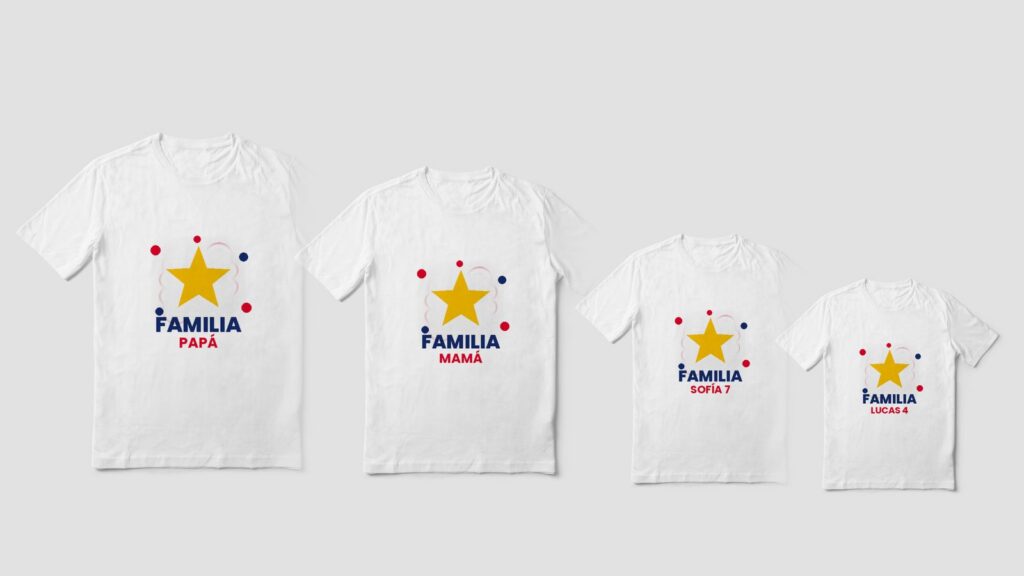 Cuatro polos blancos de distintas tallas con el mismo diseño de estrella y el nombre de cada miembro de la familia